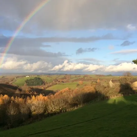 אתר קמפינג Ferme De Cabessieres Conques-en-Rouergue